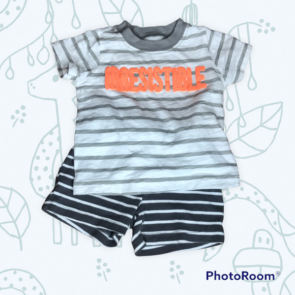 CARTER'S Four Piece Striped Gray Bundle, size 6 months - Picture 2 of 7